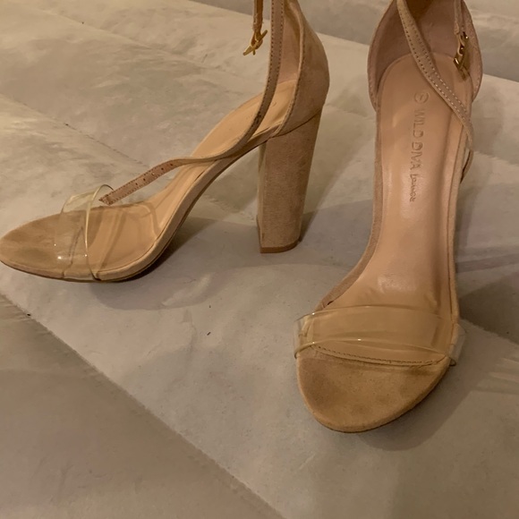 Heels - Picture 2 of 2